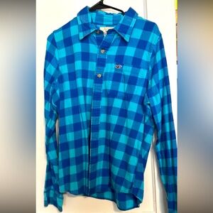 Men’s size XL new bought HOLLISTER CO BUTTON UP. Nice blue dresss shirt